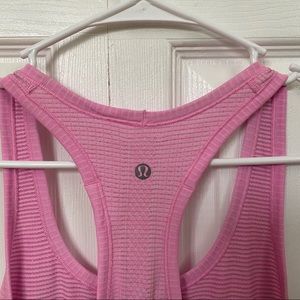 Lululemon Swiftly Tech Tank Size 6